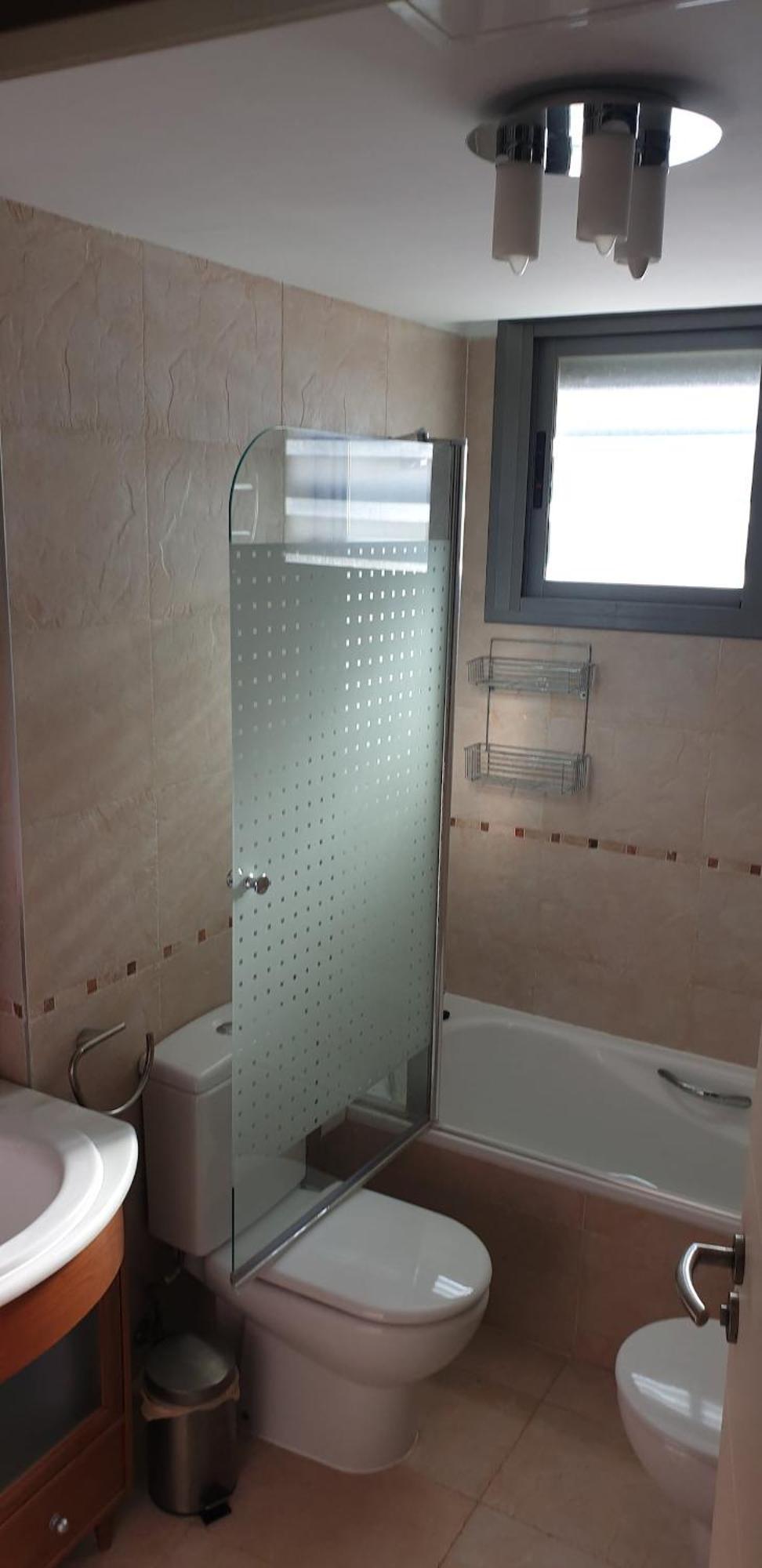 Adosado Entero, Bbq Y Piscina Comunitaria *